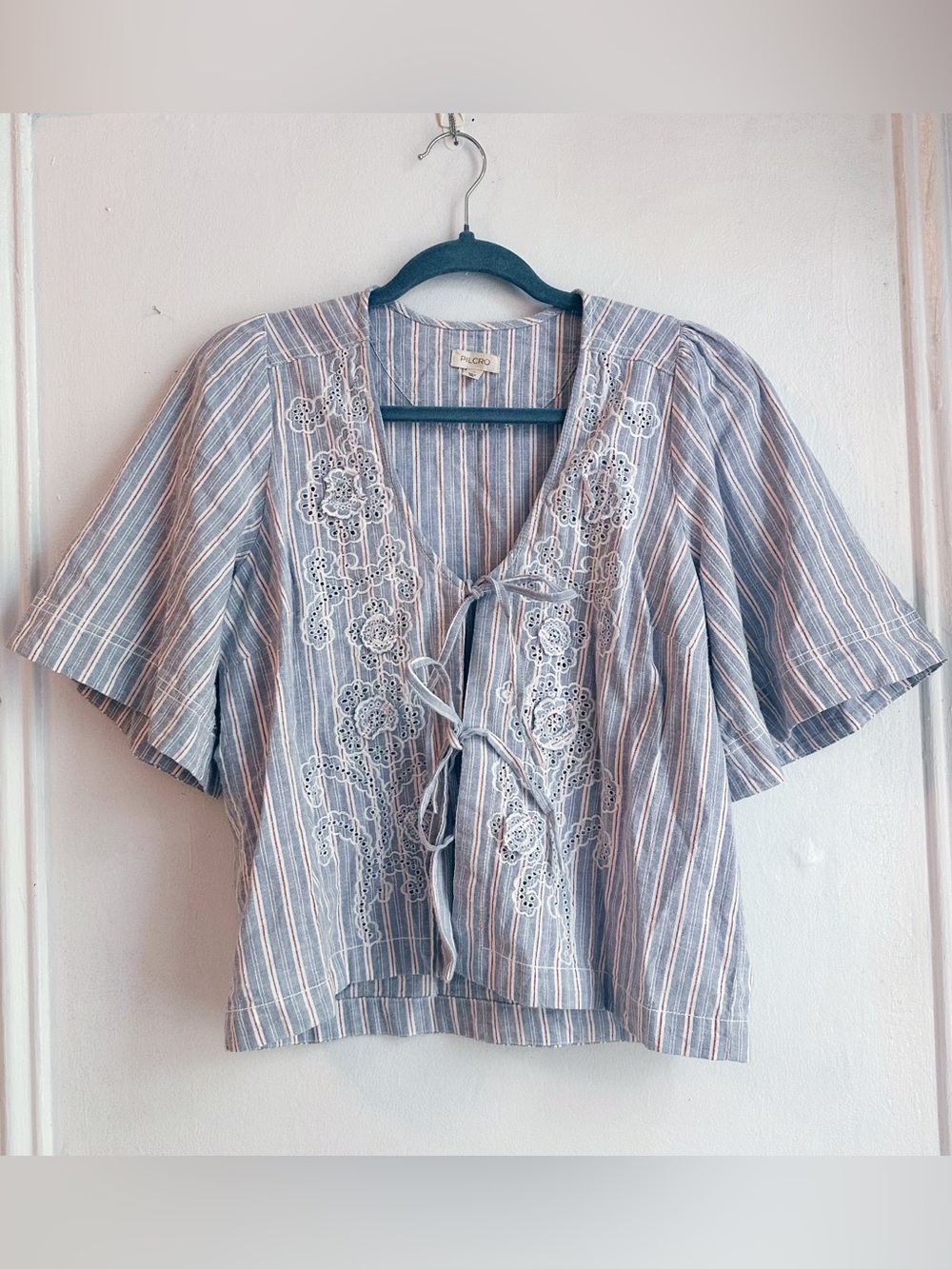 Anthropologie Pilcro Short-Sleeve Boxy Tie-Front Top medium Americana floral - Picture 6 of 12